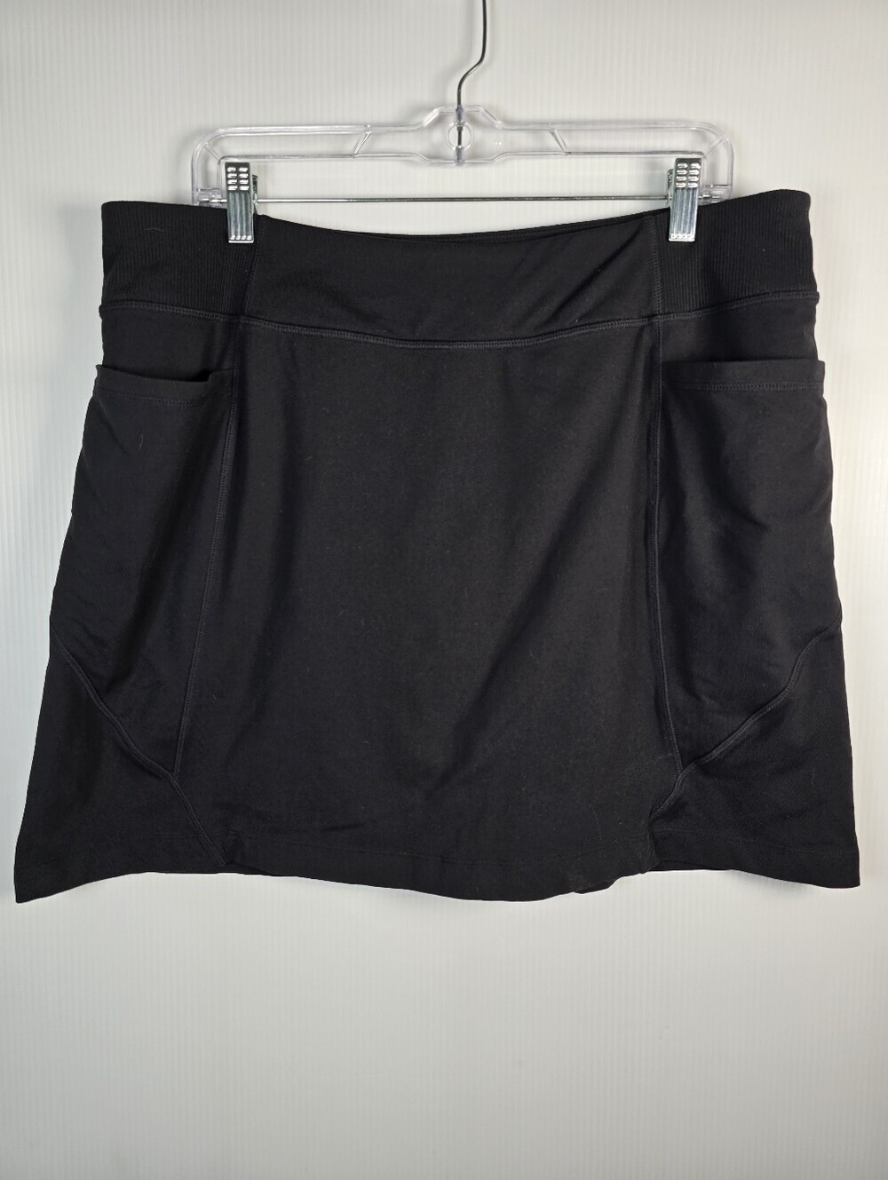 Athleta Black Women's Active Skort with Pockets